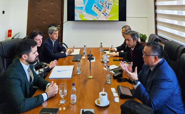 Luka Bar - Fotografija - 1